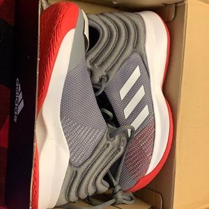 Adidas sneakers high tops boys 3.5